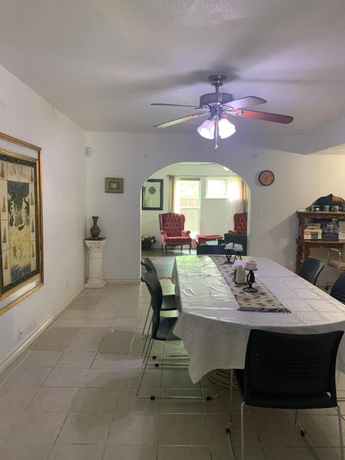 Oasis 3 Near Dfw Airport With Mediterranean Setting Irving Extérieur photo